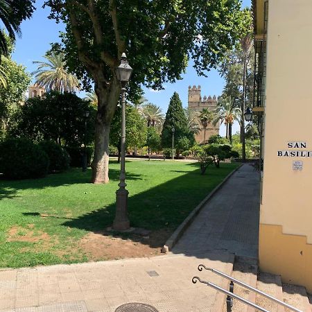 Apartamento a estrenar a un minuto del Alcázar Apartamento Córdova Exterior foto